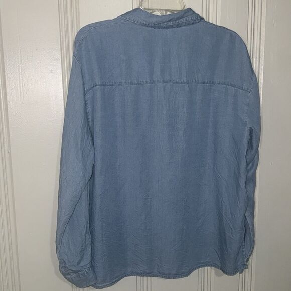 Jane & Delancey Button Down Blue Top Size Medium - Picture 4 of 5